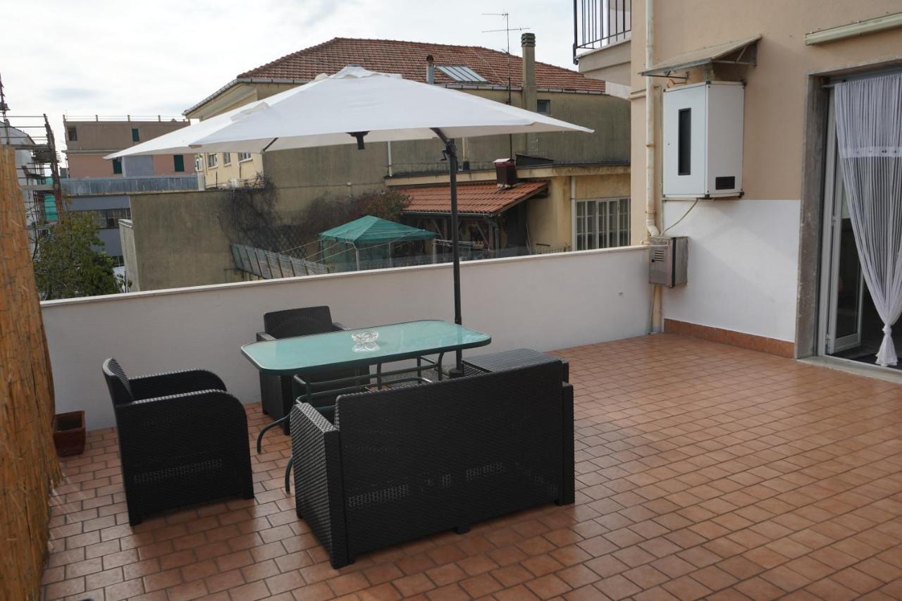 Casetta Al Mare Albisola Superiore Exterior photo